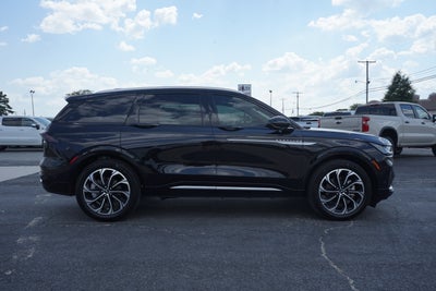 2024 Lincoln Nautilus Reserve