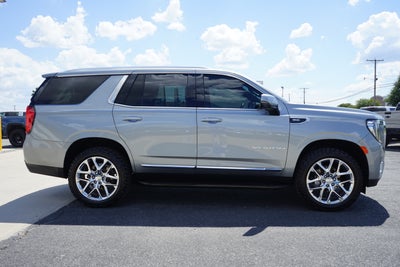 2024 GMC Yukon SLT