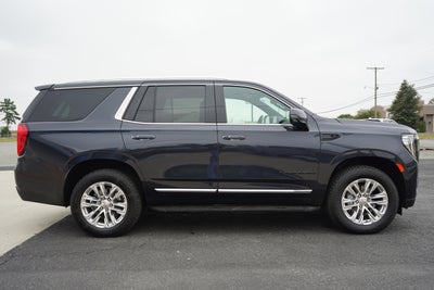 2023 GMC Yukon SLT