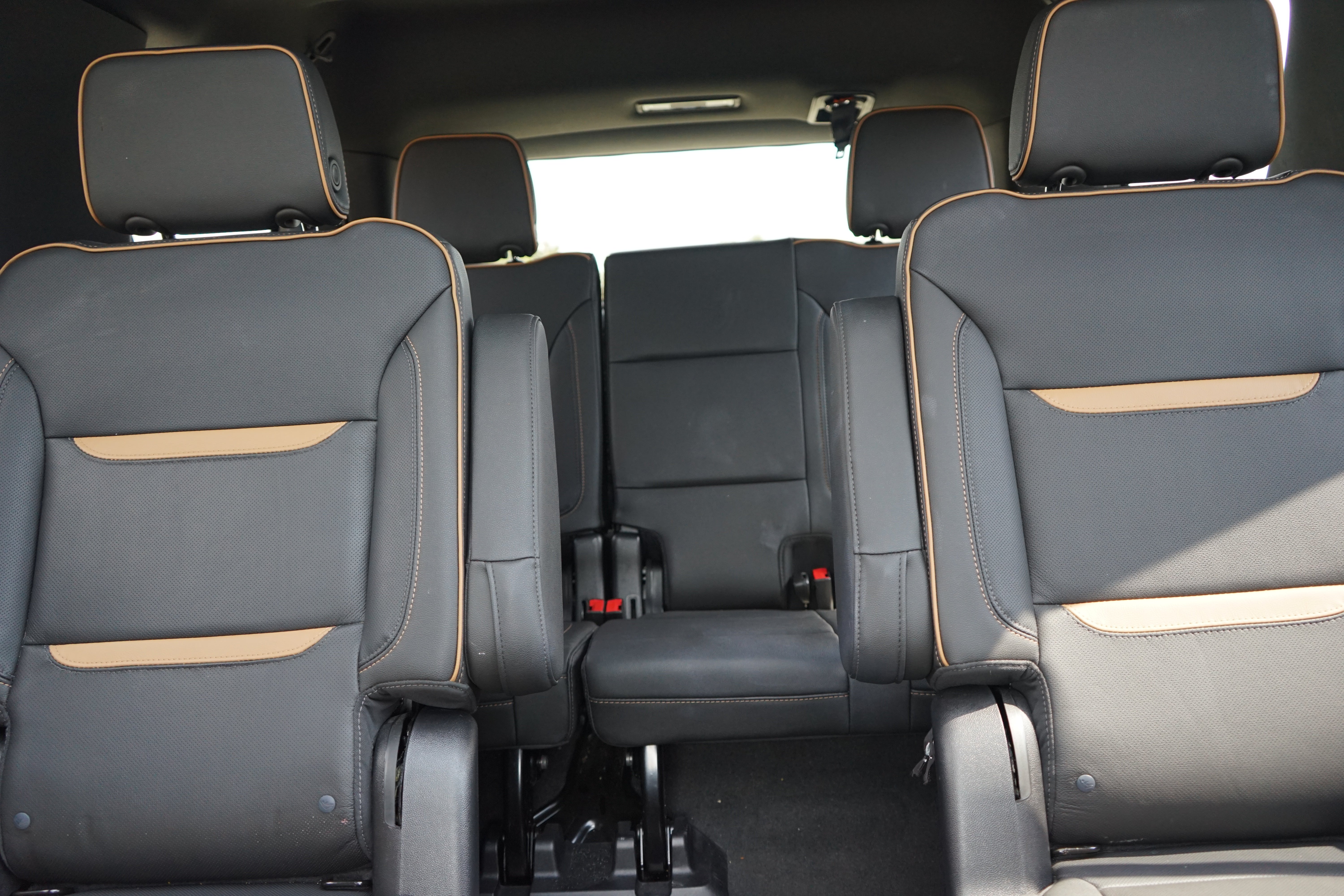 2022 GMC Yukon AT4