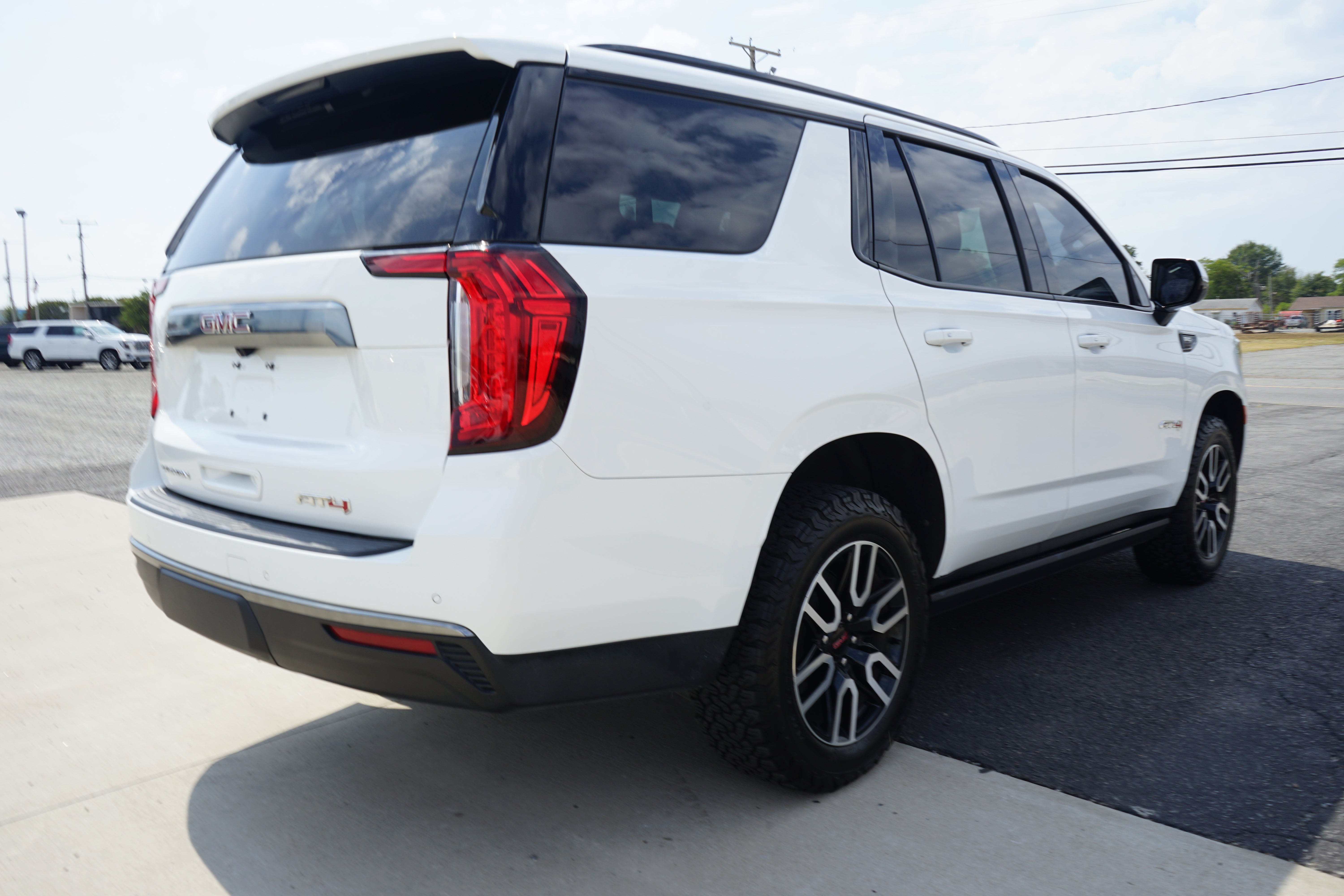 2022 GMC Yukon AT4