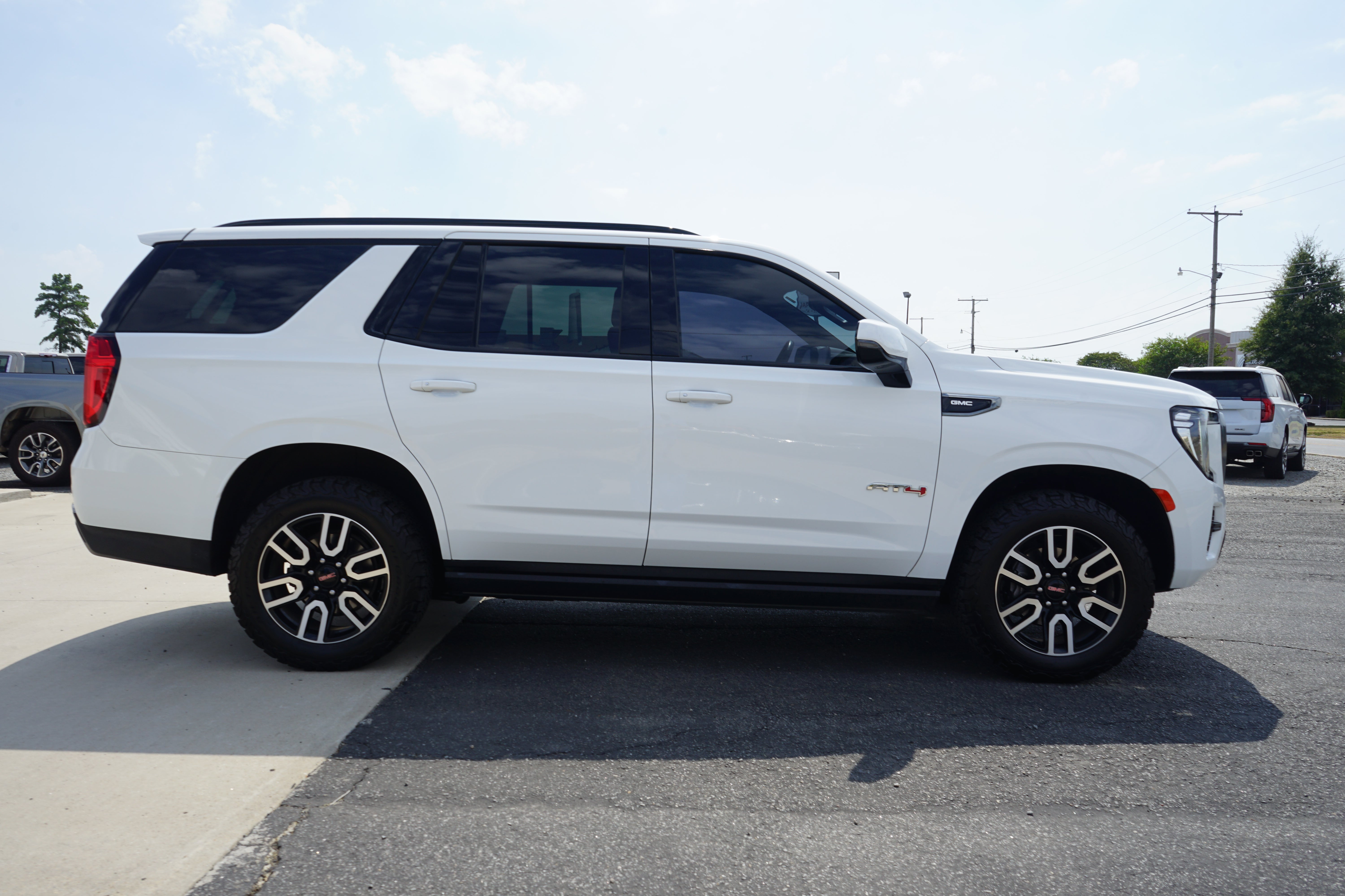 2022 GMC Yukon AT4