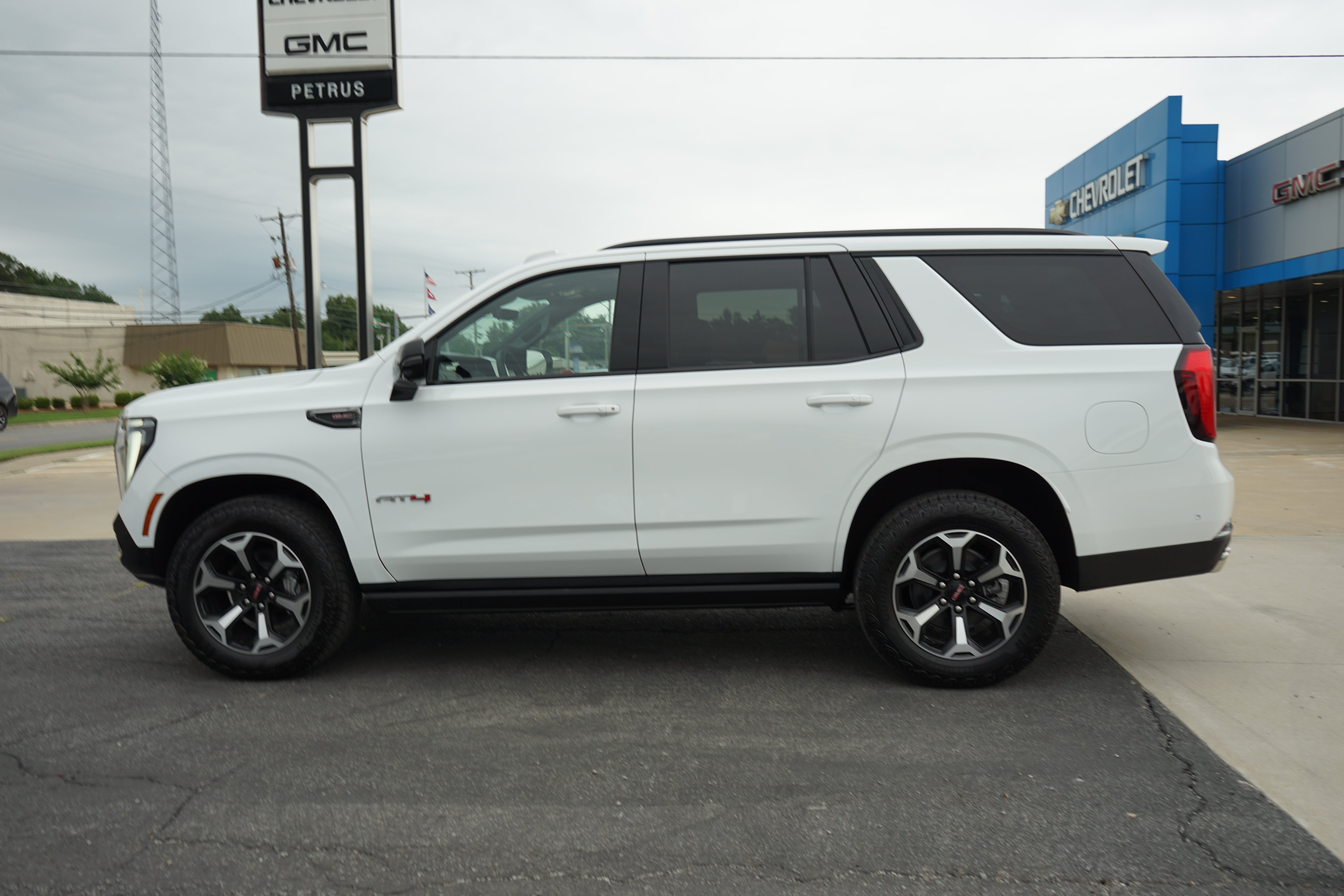 2026 GMC Yukon AT4